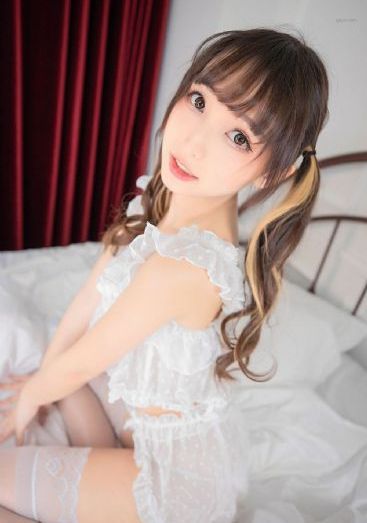 亚洲精品大片www_云播放粤语日本成人在线