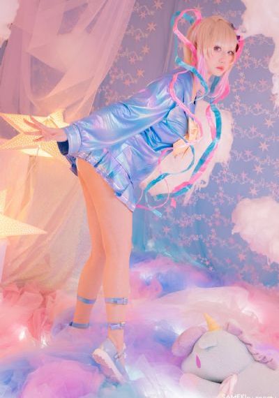 这里有久久精品12_BD英语超清在线观看
