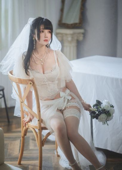 久99久精品热爱免费观看_720神马影院在线