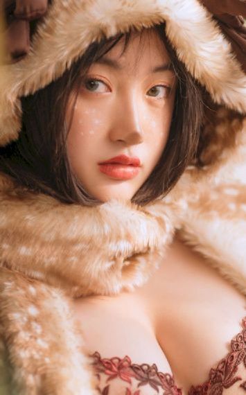 女警被吊起来两腿扯开_BD国语完整视频观看